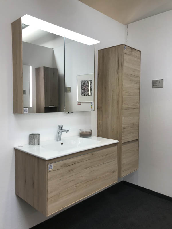 Badmöbel Waschtischanlage Waschbecken in weiß Armatur in Chrom Unterschrank in Holzoptik Spiegelschrank mit Beleuchtung